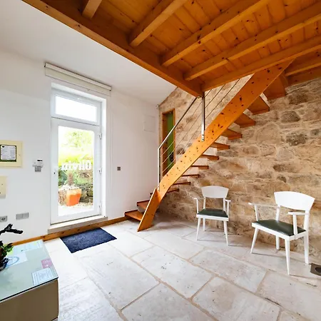 Casa Olivia By Interhome Feriehus Cela (Leira)