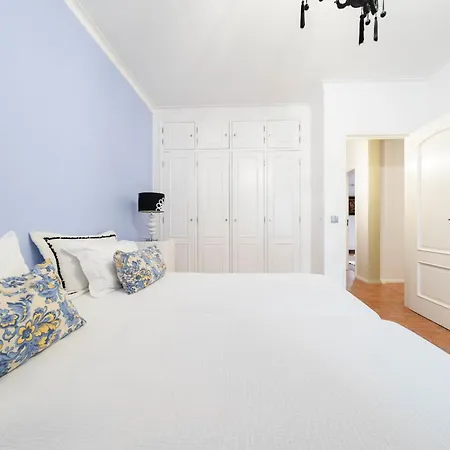 D'olivia By Interhome * Cela (Leira)