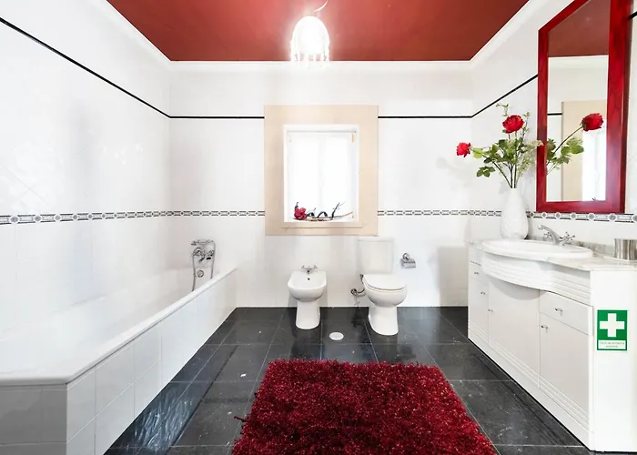 Casa Olivia By Interhome Cela (Leira)