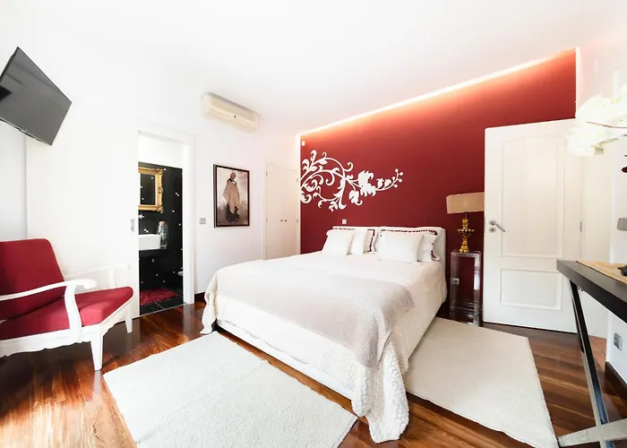 Casa Olivia By Interhome Дом отдыха Cela (Leira)